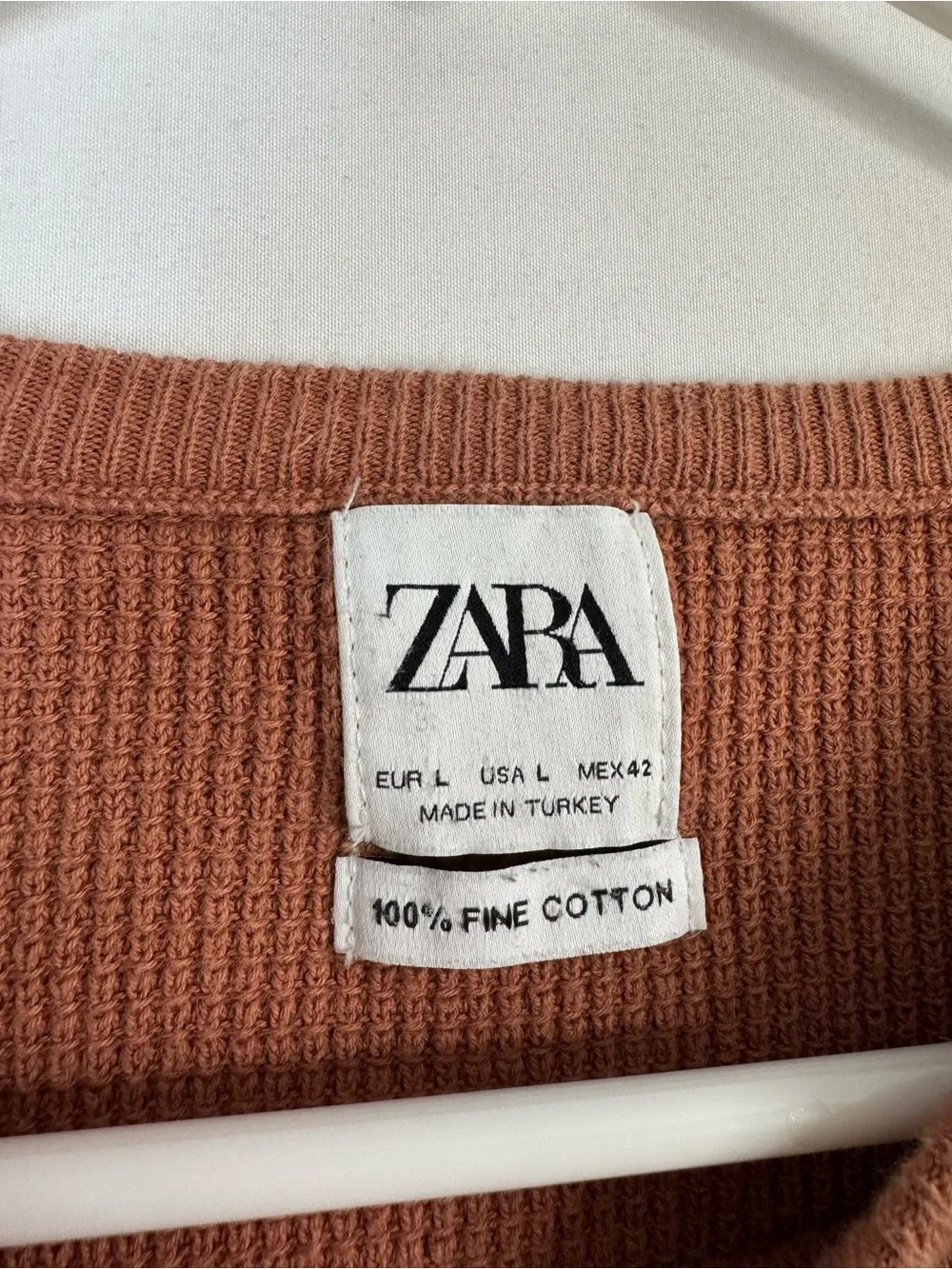Zara‎ Men's Crewneck Sweater in Rust